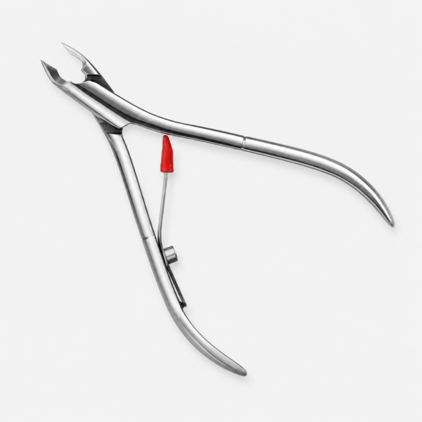 Alicate corta pieles de acero inoxidable 12 cm – Punta 4 mm